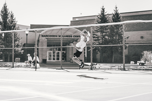 Tennis vs STO-25