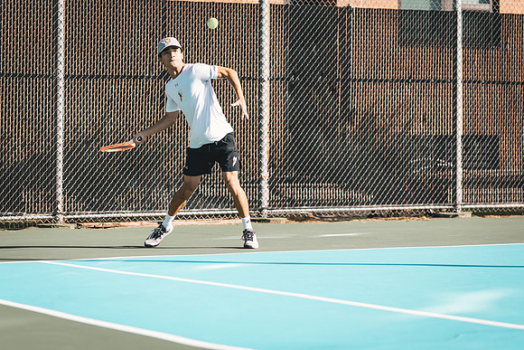 Tennis vs STO-40