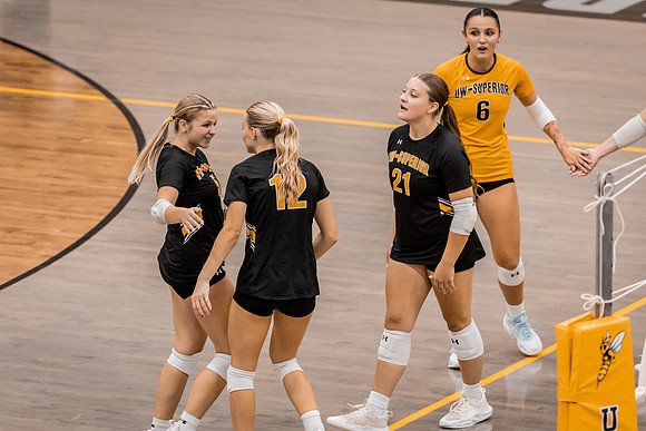 VB vs UWL -138