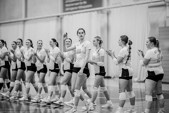 UWS VB vs CROWN-21