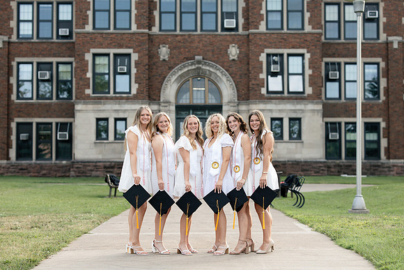 WSOC Senior Shoot -1-81