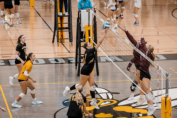 VB vs UWL -113