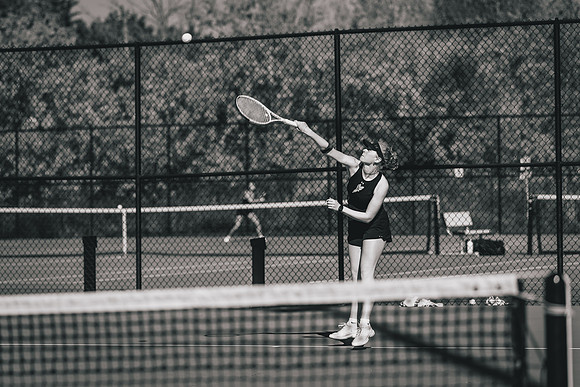 Tennis vs STO-230