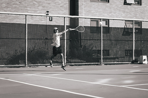Tennis vs STO-43