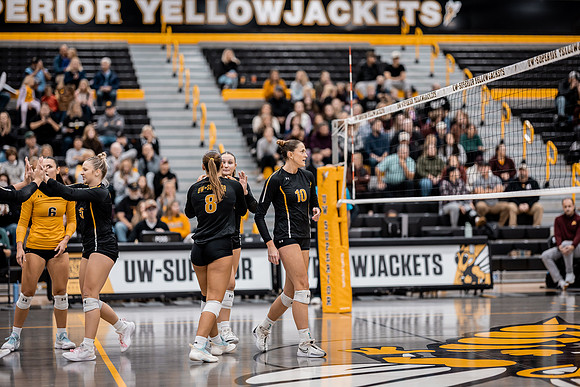 VB vs UMM-124