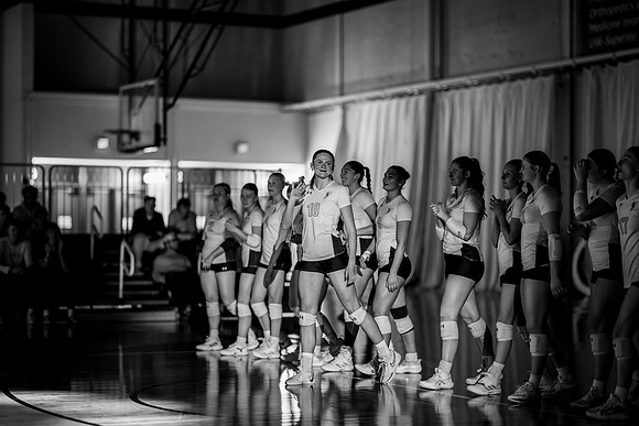 UWS VB vs CROWN-30