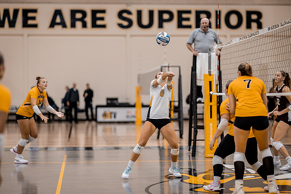 VB vs Augs-161
