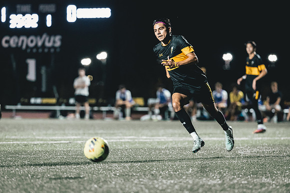 CMSOC vs UM-7