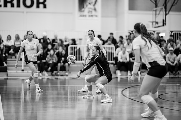 UWS VB vs CROWN-171