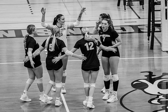 VB vs UWL -117