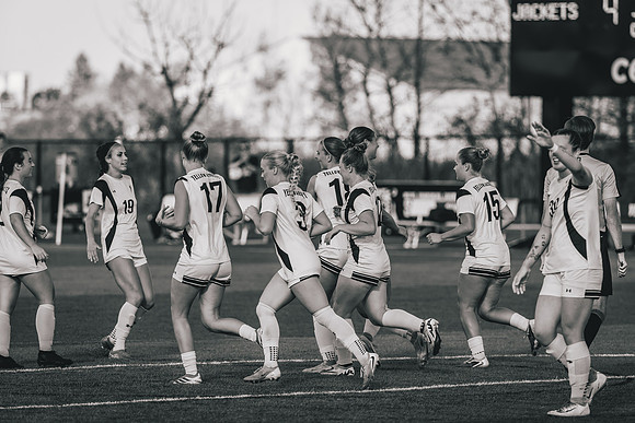 UWS WSOC vs MLC-211