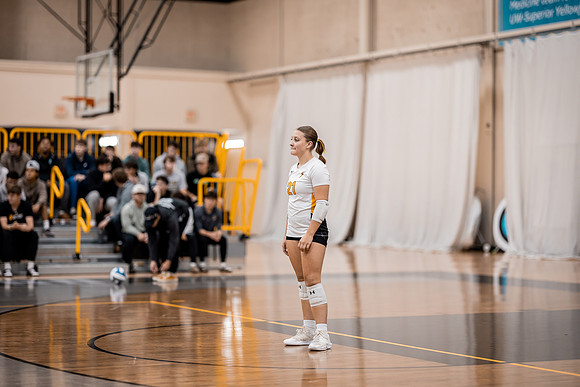 UWS VB vs CROWN-123