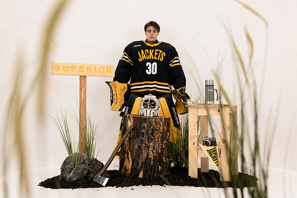 CMHKY Set Photos-21