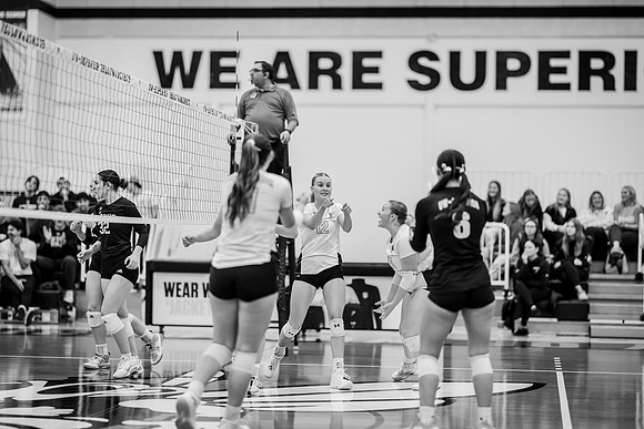 UWS VB vs CROWN-167