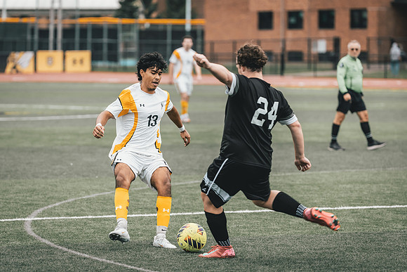 CMSOC vs UWRF-194
