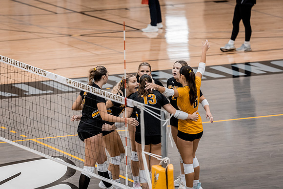 VB vs UWL -96
