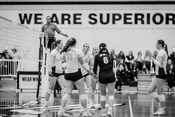 UWS VB vs CROWN-169