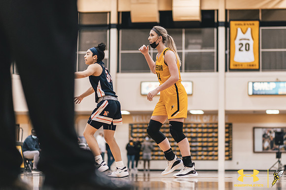 2022.01.29 UWS WBB vs. Northland WM62