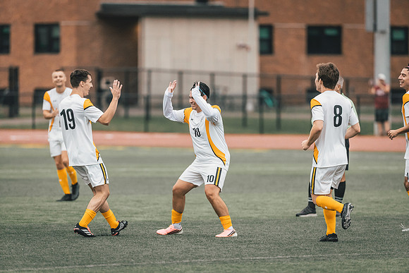 CMSOC vs UWRF-261