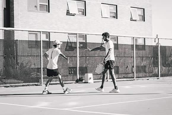Tennis vs STO-44