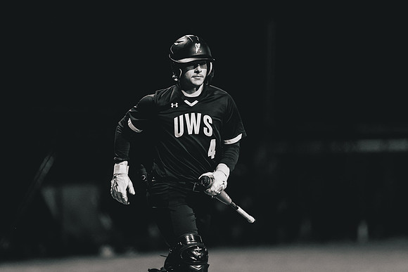 UWS BSB vs Crown -1-178