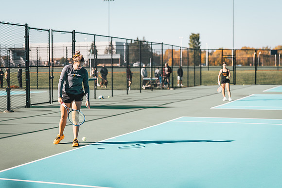 Tennis vs STO-71