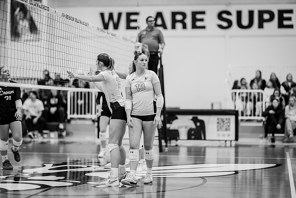 UWS VB vs CROWN-126