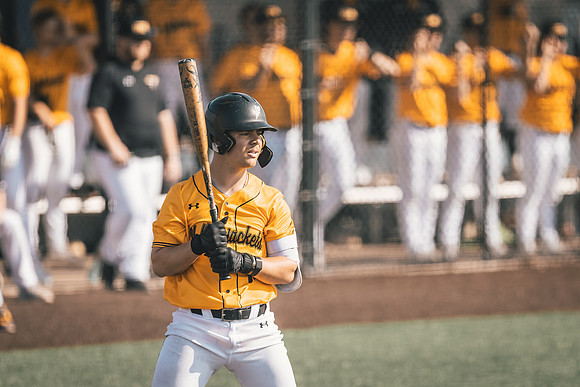 UWS BSB vs Loras-1-86