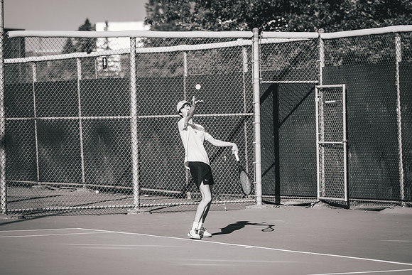 Tennis vs STO-199