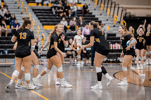 VB vs UNW-146