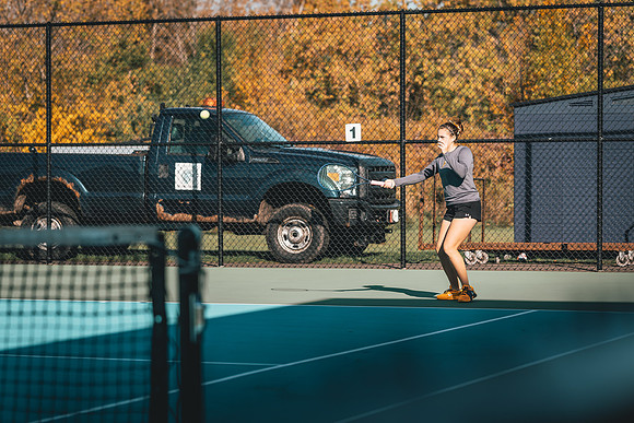 Tennis vs STO-102