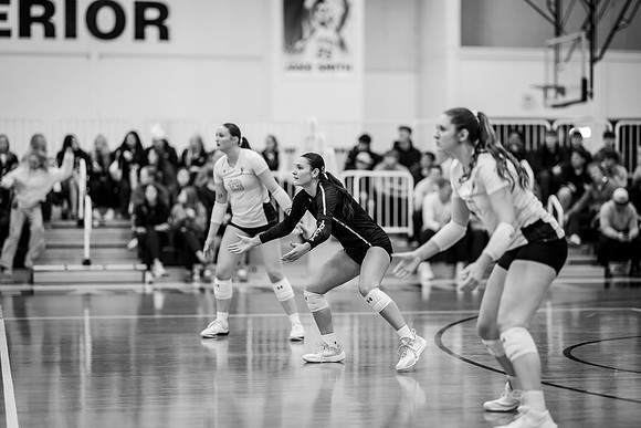 UWS VB vs CROWN-94