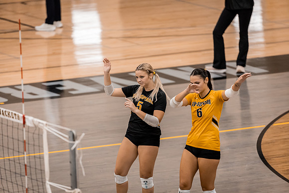 VB vs UWL -65