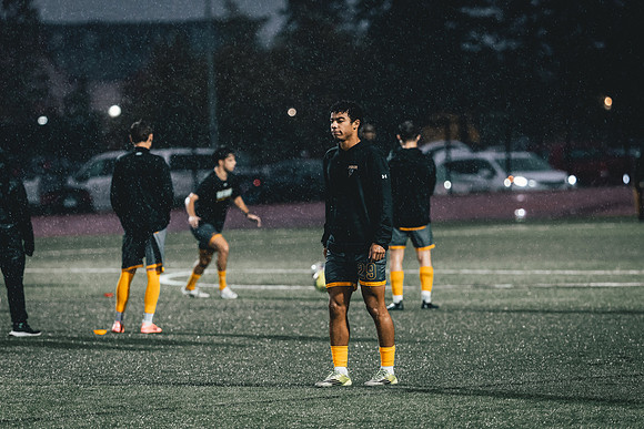 UWS MSOC vs BU-18