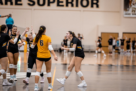 VB vs UWL -26