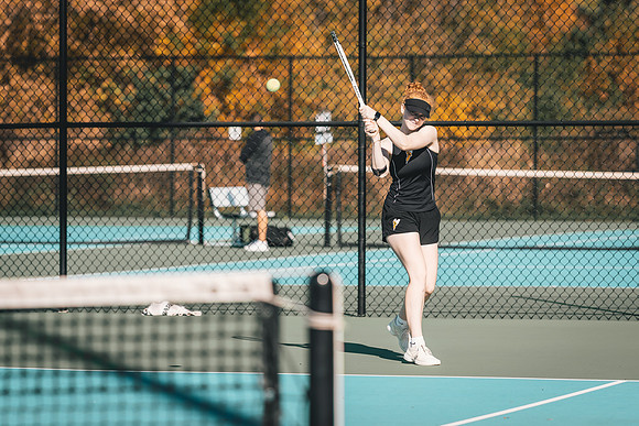 Tennis vs STO-180