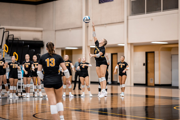 VB vs UNW-100