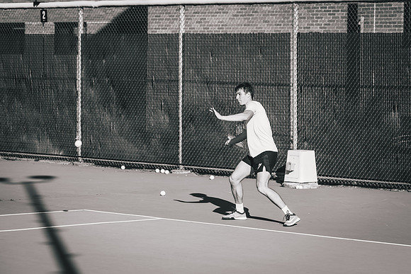 Tennis vs STO-144