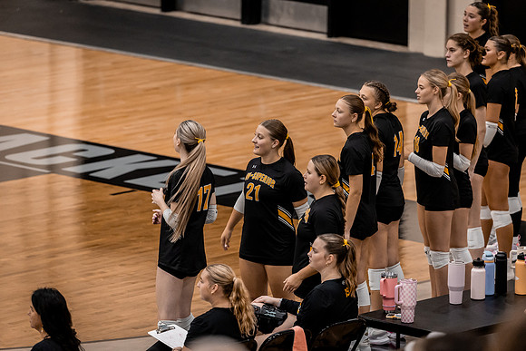 VB vs UWL -85