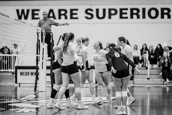 UWS VB vs CROWN-98