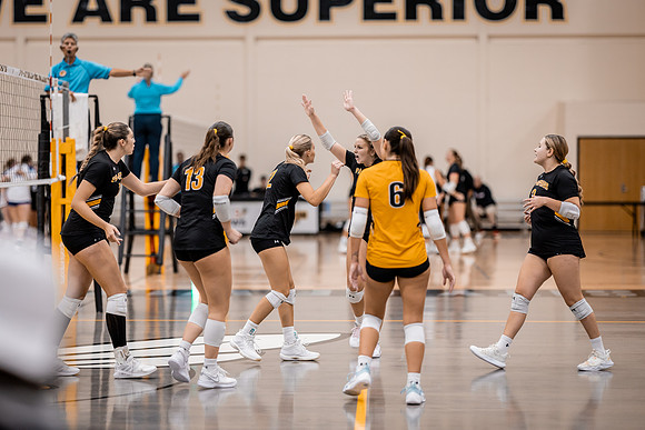 VB vs UWL -22
