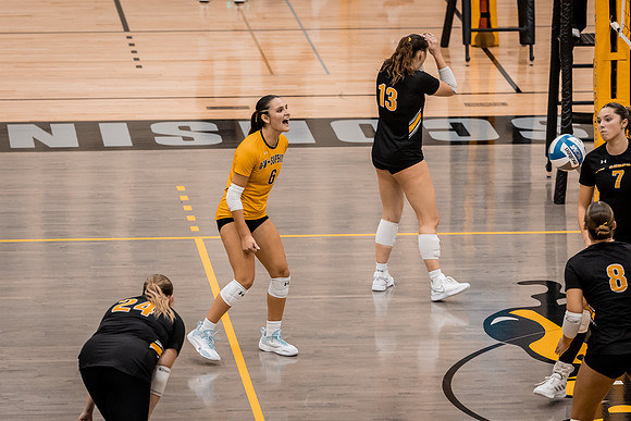 VB vs UWL -121