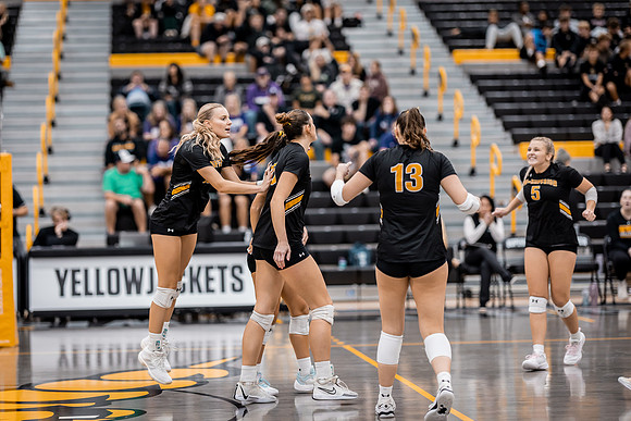 VB vs UNW-87