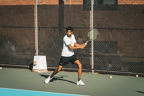 Tennis vs STO-201