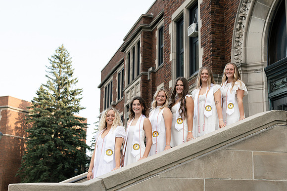 WSOC Senior Shoot -1-69