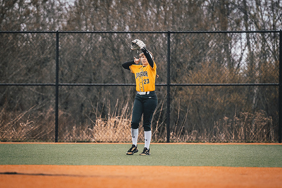 20240423_SoftballvsMartinLuther_Edits_Harry_-87