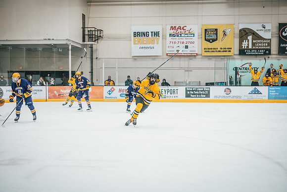 MHOK vs UWSP G2-1-143