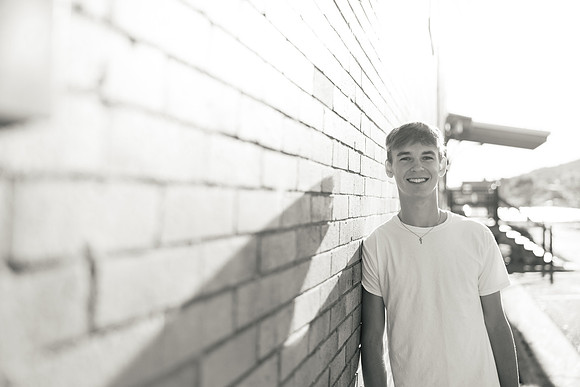 Oscar Senior Shoot-1-54