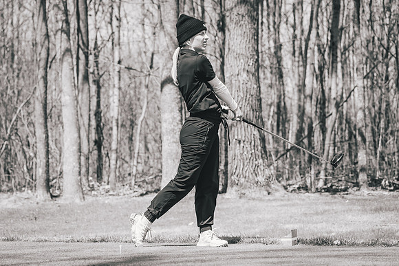 UWS GOLF vs CSS-1-264