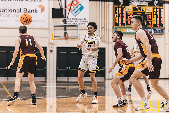 2022.01.31 UWS MBB vs MM72